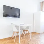 Stylish 2Br Shared Apt For Longstays Margareten, Up To 5P