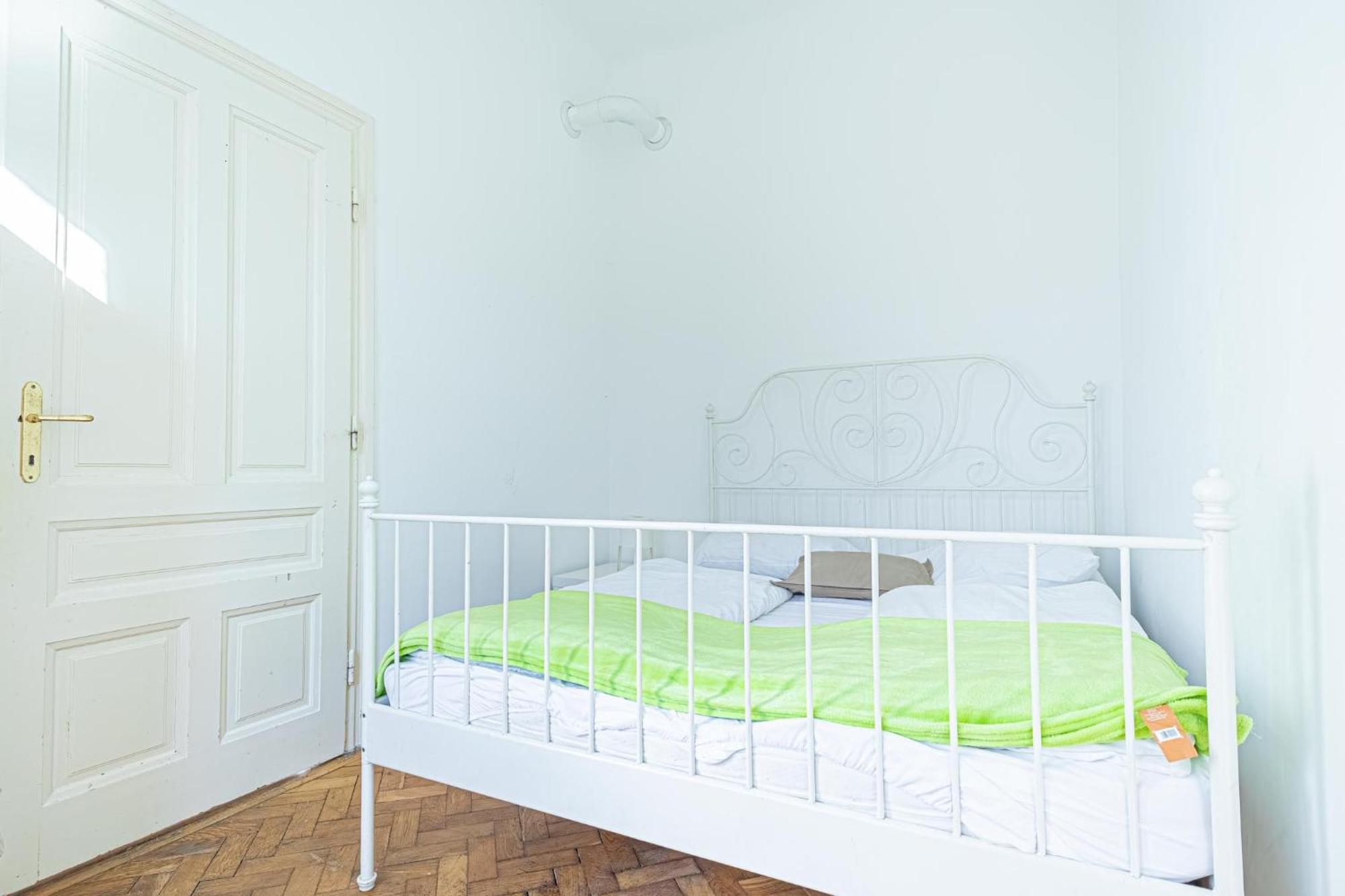 Stylish 2br Shared For Longstays Margareten, Up To 5p * Wien