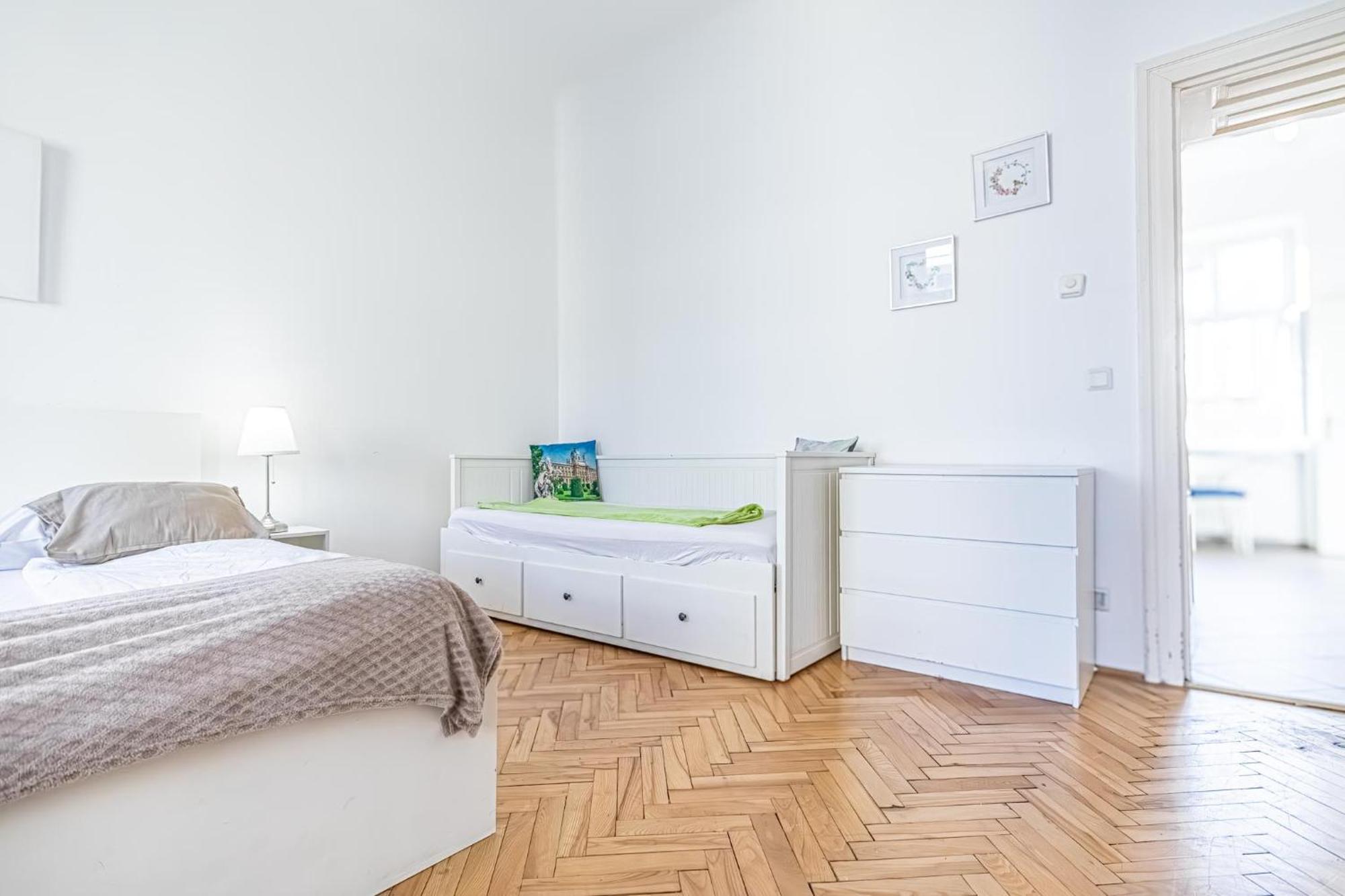 Stylish 2br Shared For Longstays Margareten, Up To 5p Wien